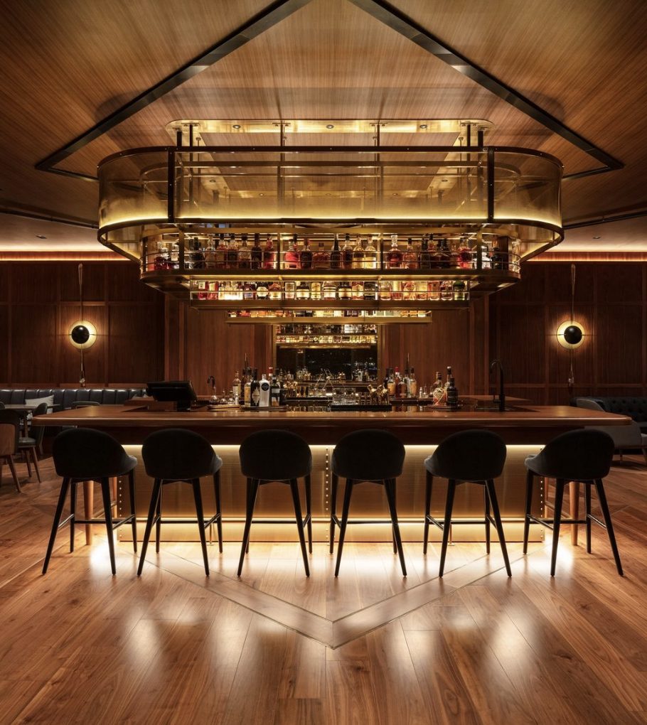 Captain's Bar  preview image