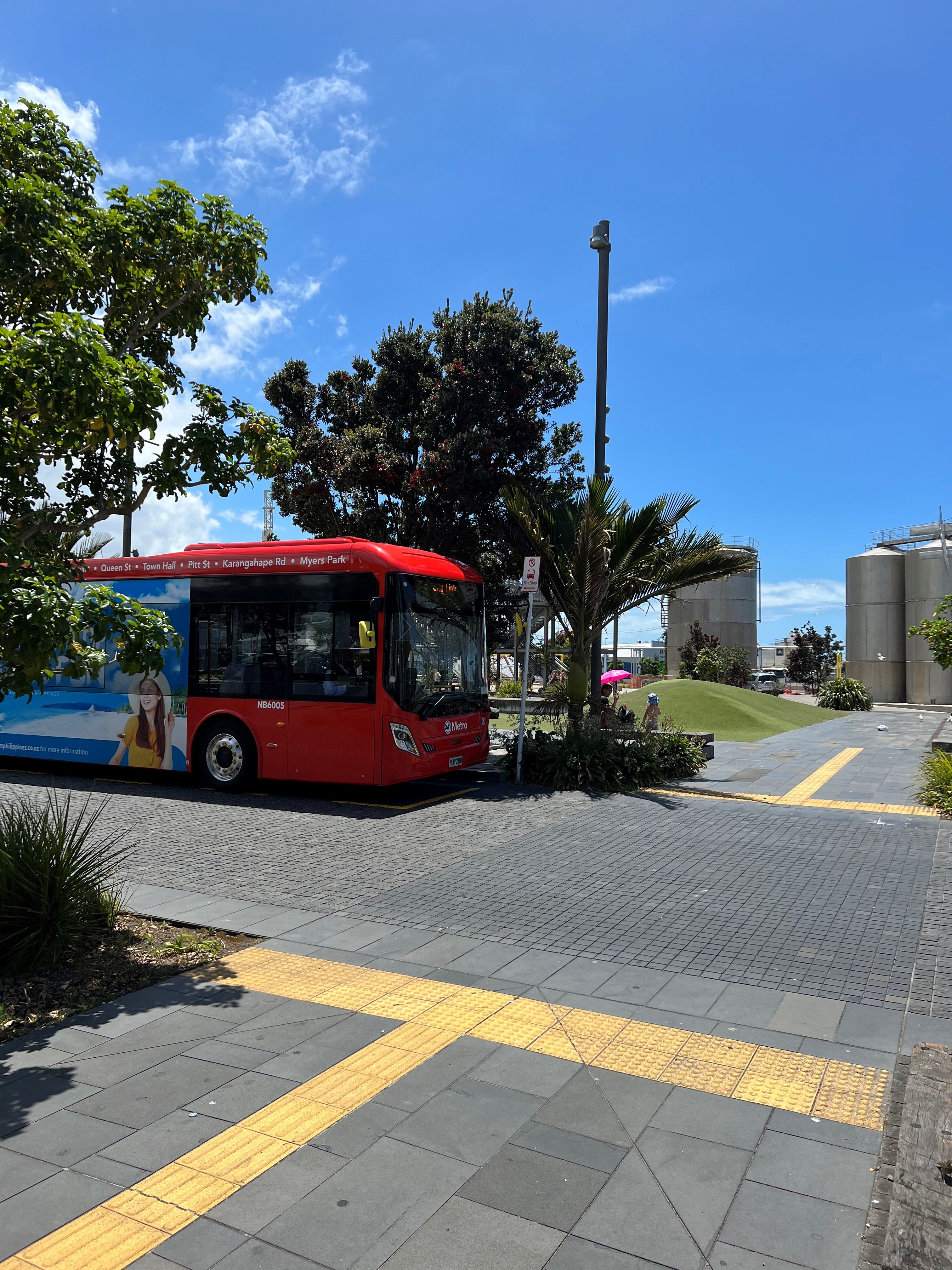 Link Bus In Silo Park